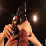 Estudo da Unifesp alerta para os riscos da frequência de jovens nas chamadas festas open bar